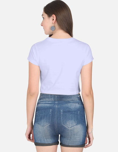 Print 999 light purple half-sleeve cotton crop top worn by a woman, back view showing a casual fit.